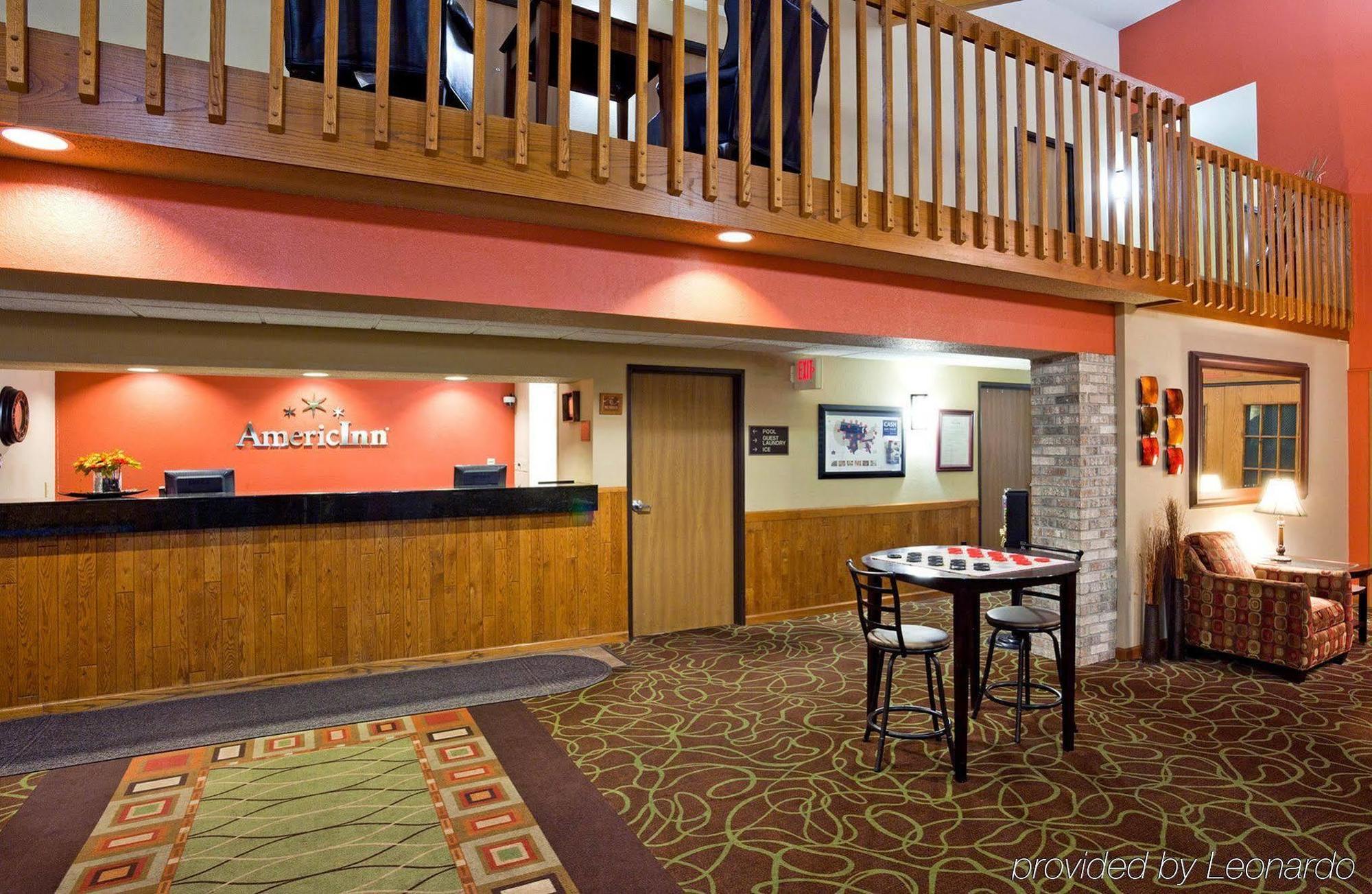 Americinn By Wyndham Fergus Falls Conference Center Экстерьер фото